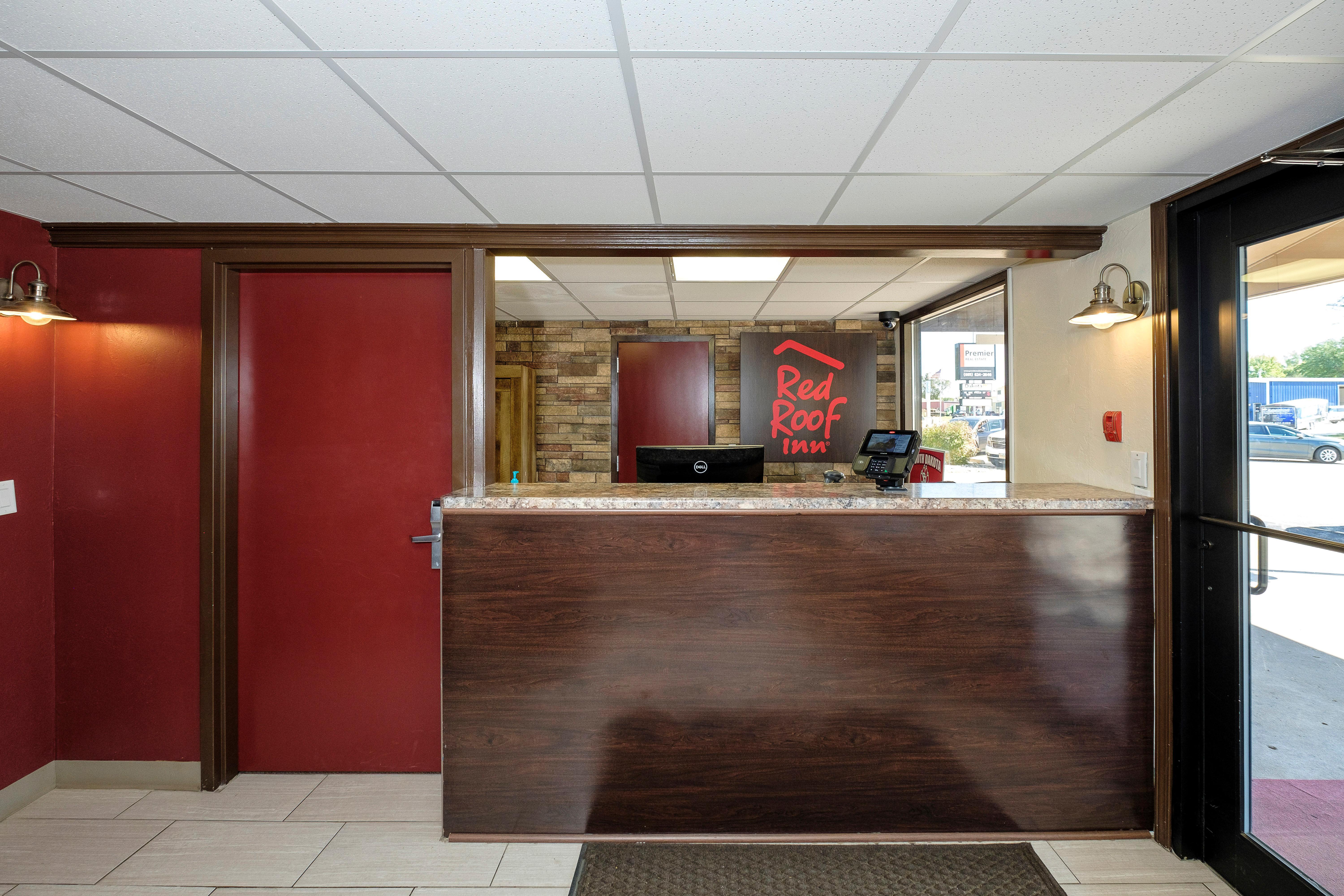 Red Roof Inn Vermillion - U of South Dakota Exterior foto